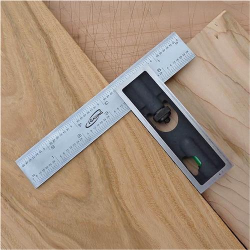 Image for iGaging T24357 - 6" Double Square with 4R Blade and Bubble Level